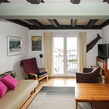 Beautiful In Samso With Kitchen Apartment